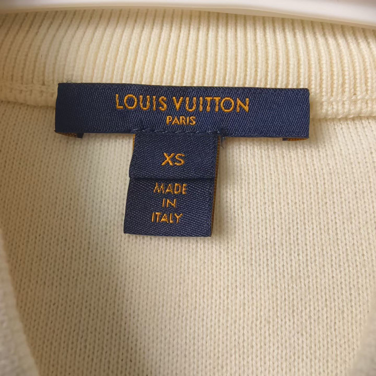 Louis Vuitton - Other - Wool - Beige - (XS)