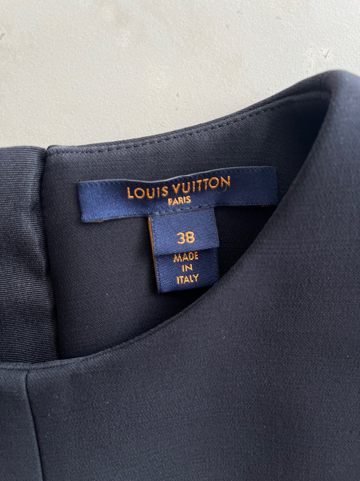 Louis Vuitton - Other - Wool - Black - (38)