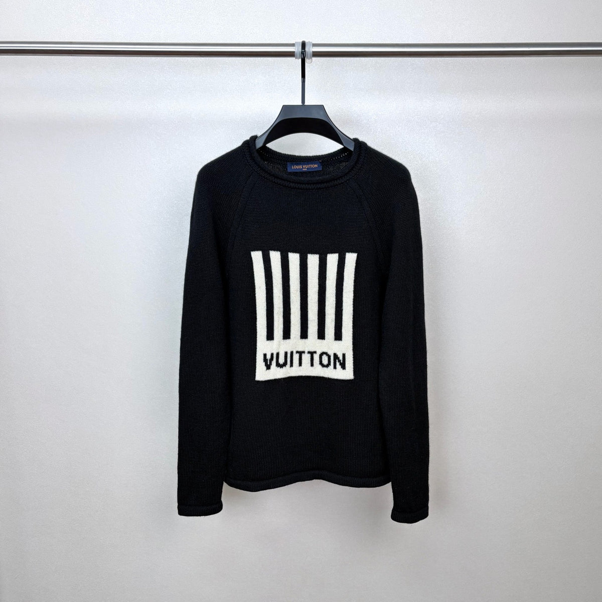 Louis Vuitton - Other - Wool - Black - (S)