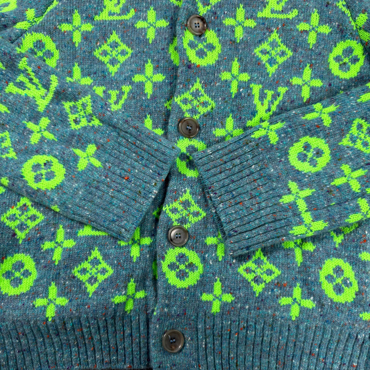 Louis Vuitton - Other - Wool - Green - (L)