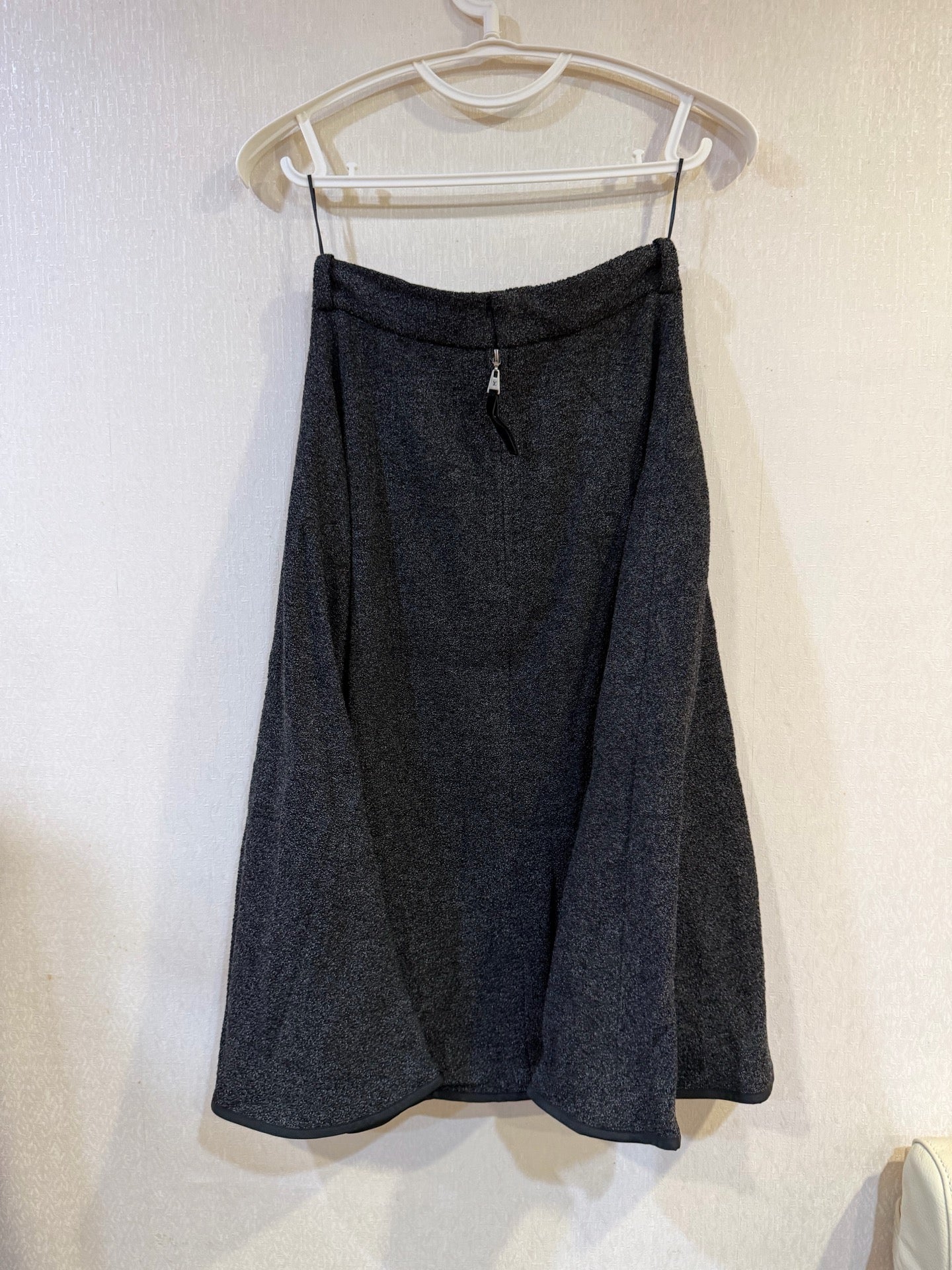 Louis Vuitton - Other - Wool - Grey - (34)