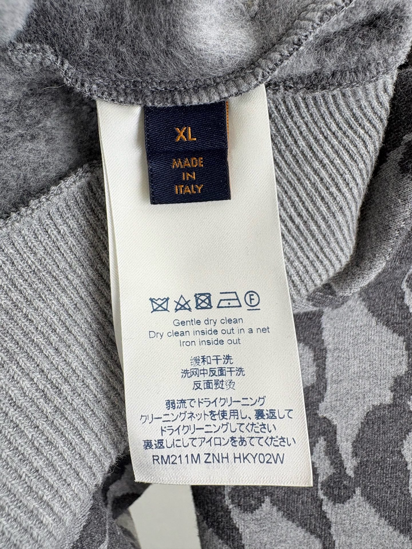 Louis Vuitton - Other - Wool - Grey - (XL)