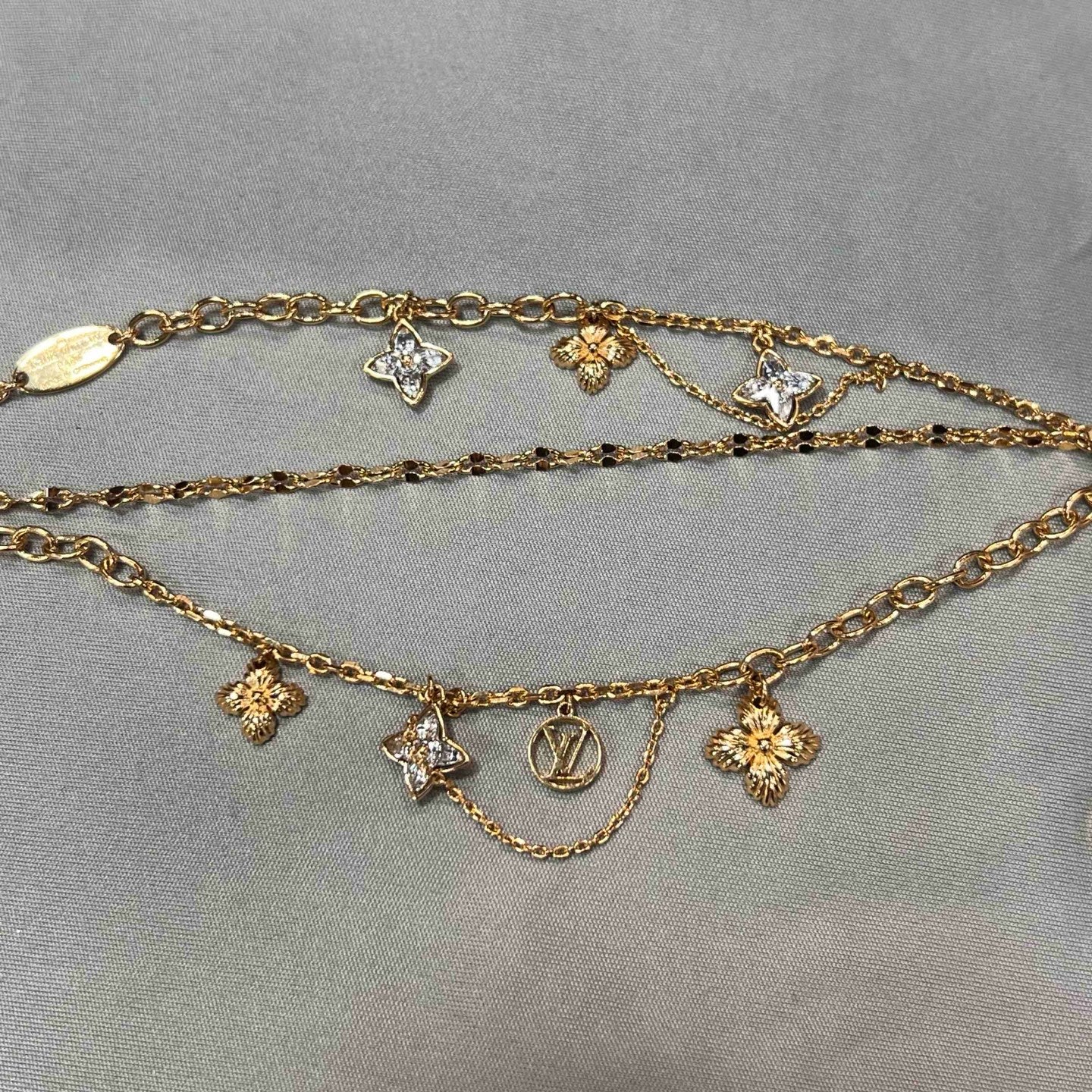 Louis Vuitton - Other - Yellow gold - Gold
