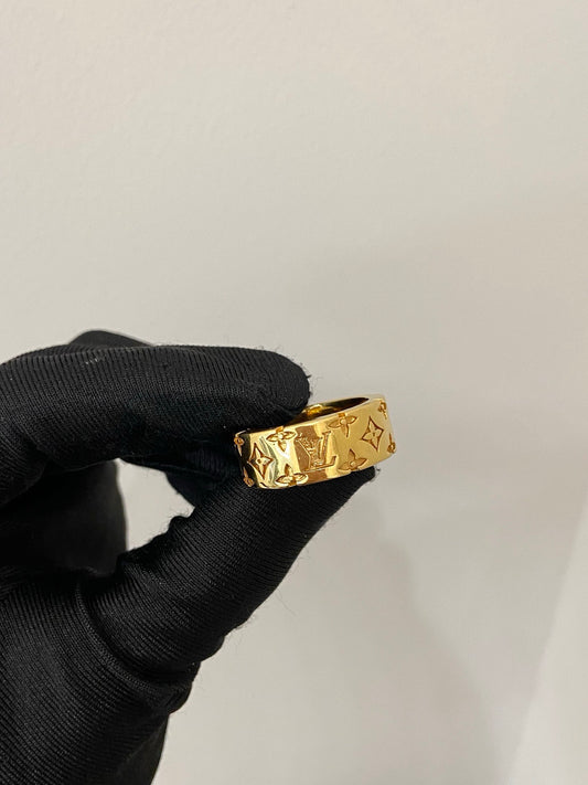 Louis Vuitton - Other - Yellow gold - Gold - (58)