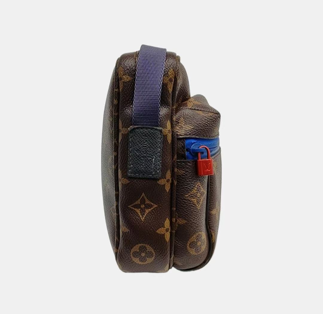 Louis Vuitton - Outdoor Messenger - Coated canvas - Brown - (medium)