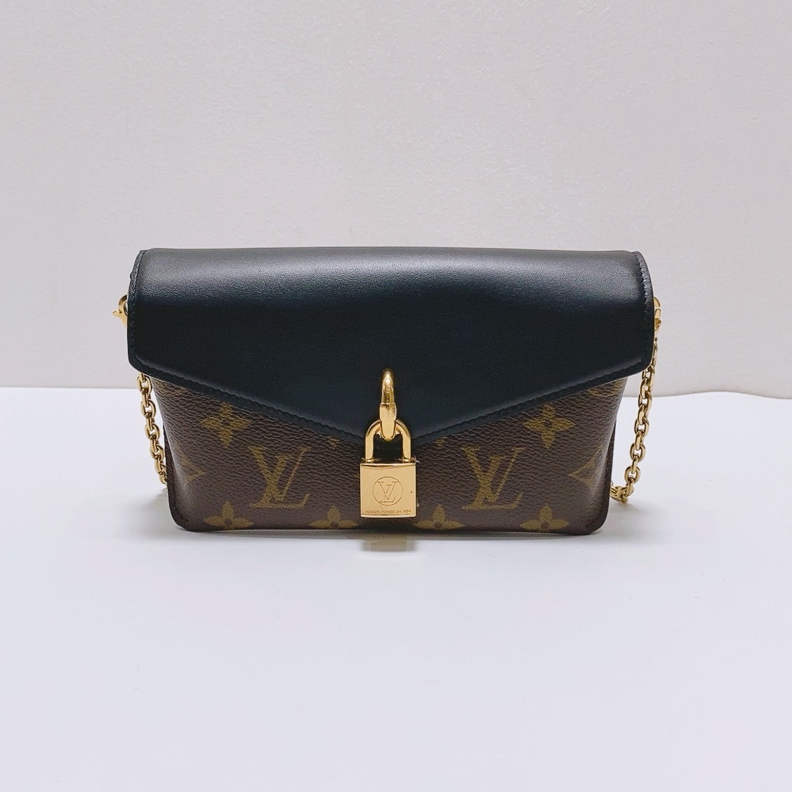 Louis Vuitton - Padlock on Strap - Synthetic - Multicolour - (mini)