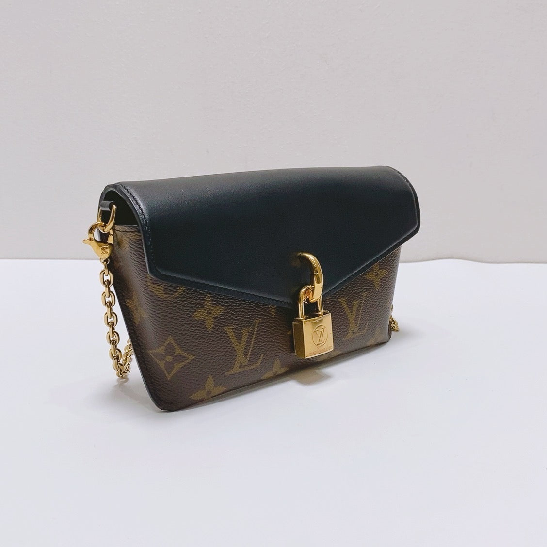 Louis Vuitton - Padlock on Strap - Synthetic - Multicolour - (mini)