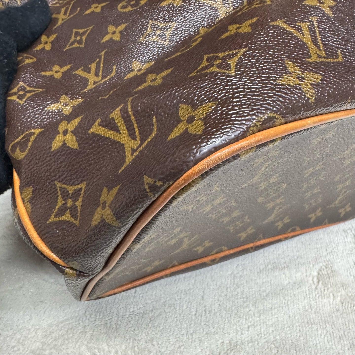 Louis Vuitton - Palermo - Cloth - Brown - (Small)