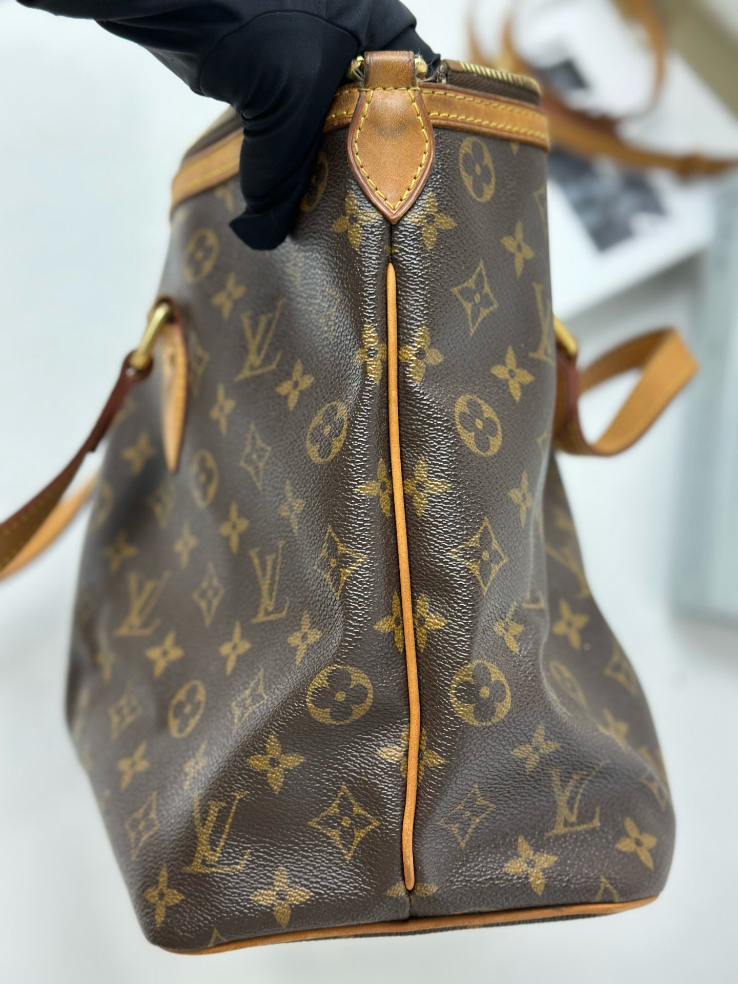 Louis Vuitton - Palermo - Leather - Brown - (medium)