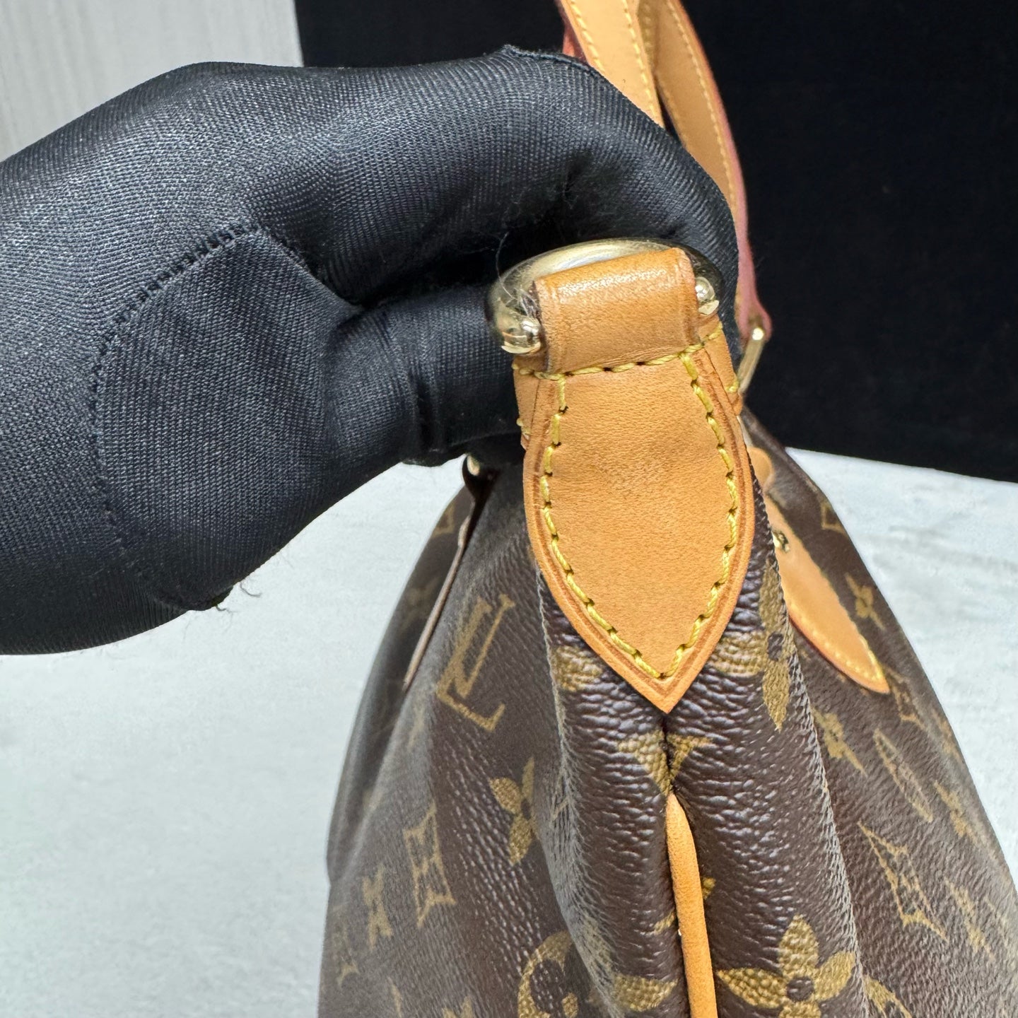 Louis Vuitton - Palermo - Leather - Brown - (small)