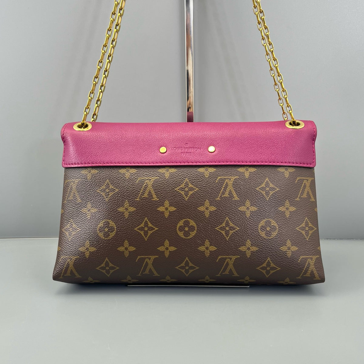 Louis Vuitton - Pallas Chain Bag - Leather - Multicolour