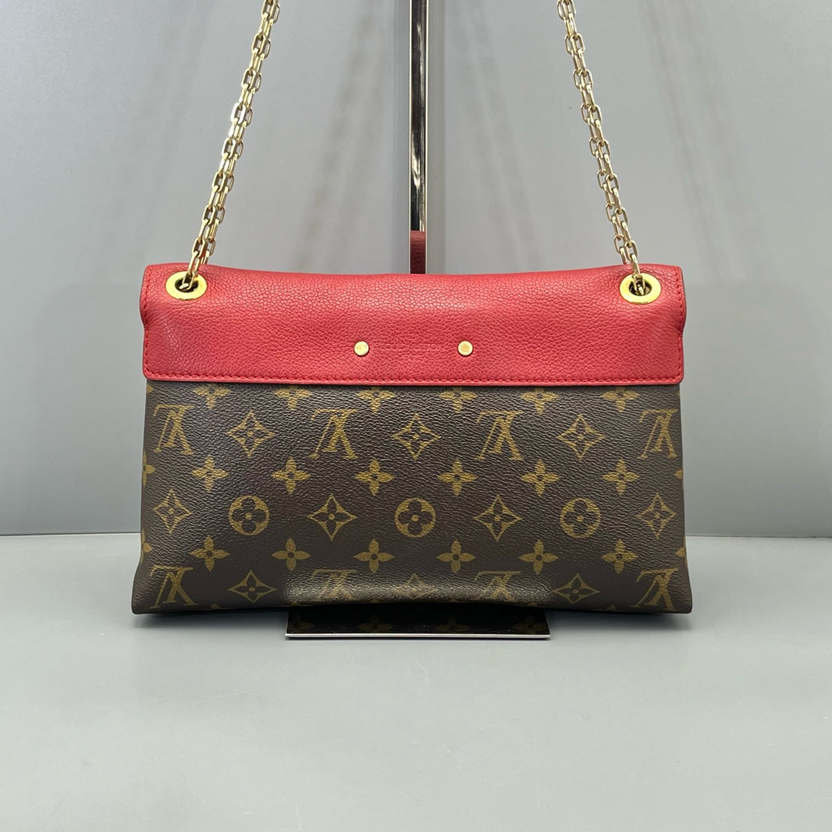 Louis Vuitton - Pallas Chain - Leather - Multicolour - (medium)
