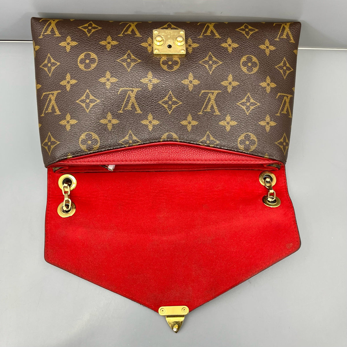Louis Vuitton - Pallas Chain - Leather - Multicolour - (medium)