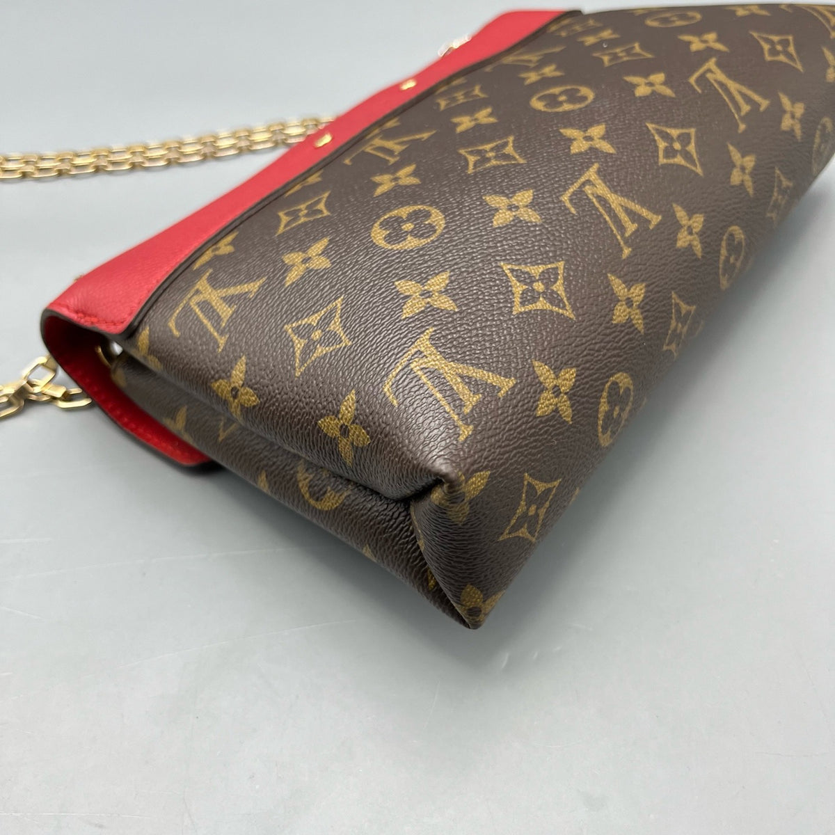 Louis Vuitton - Pallas Chain - Leather - Multicolour - (medium)