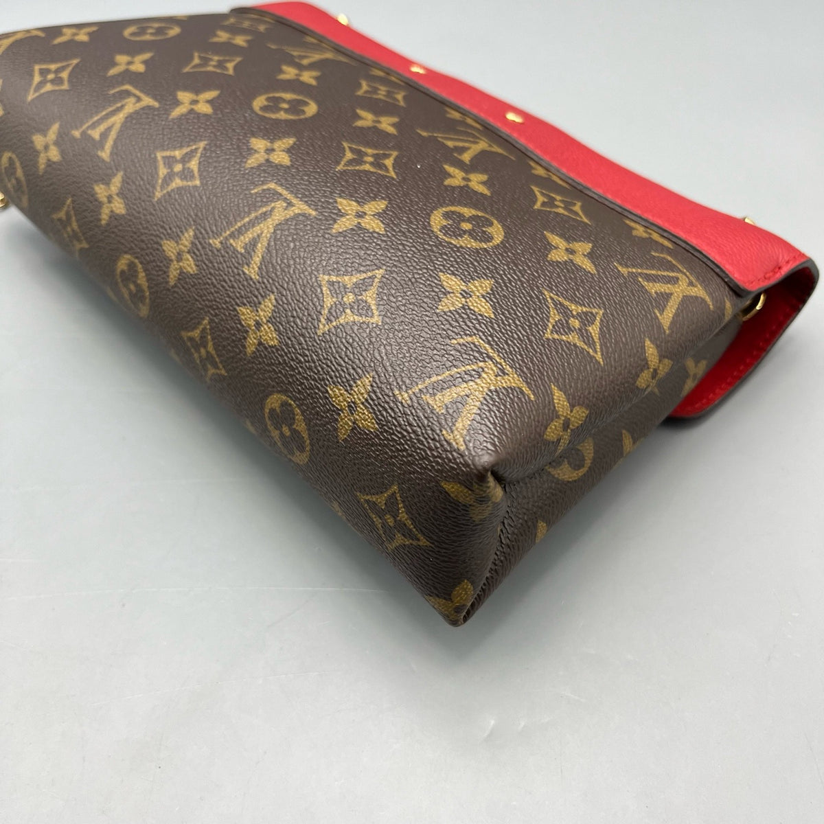 Louis Vuitton - Pallas Chain - Leather - Multicolour - (medium)