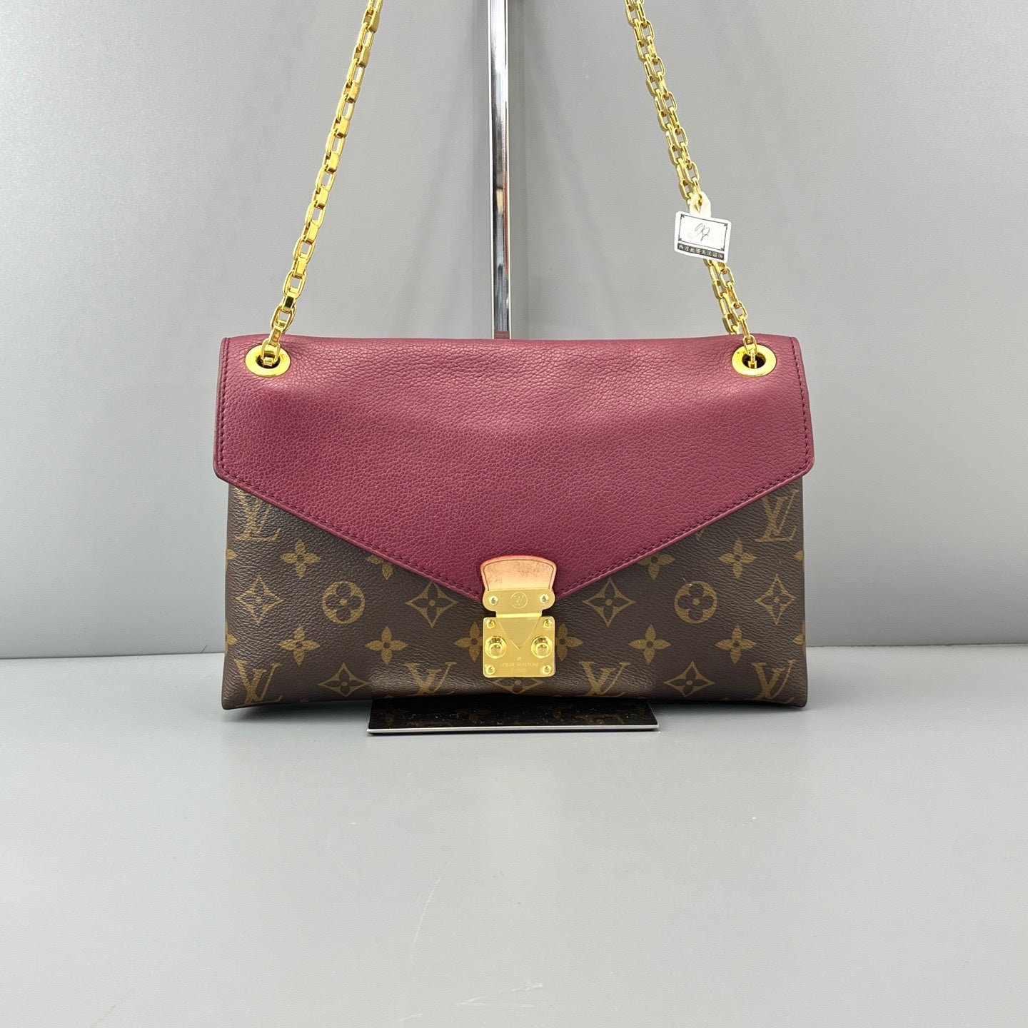 Louis Vuitton - Pallas - Leather - Brown - (medium)