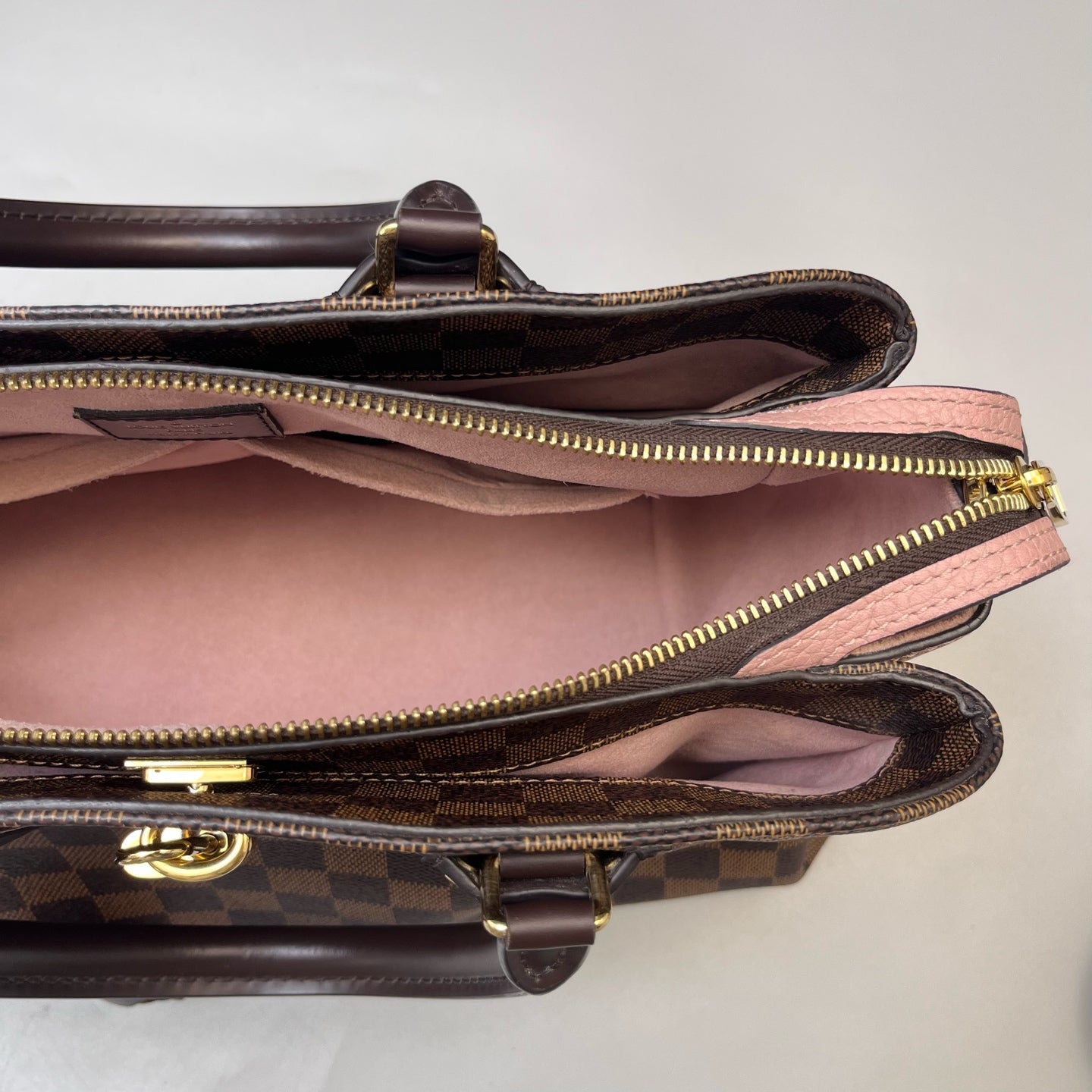 Louis Vuitton - Pallas - Leather - Brown - (medium)