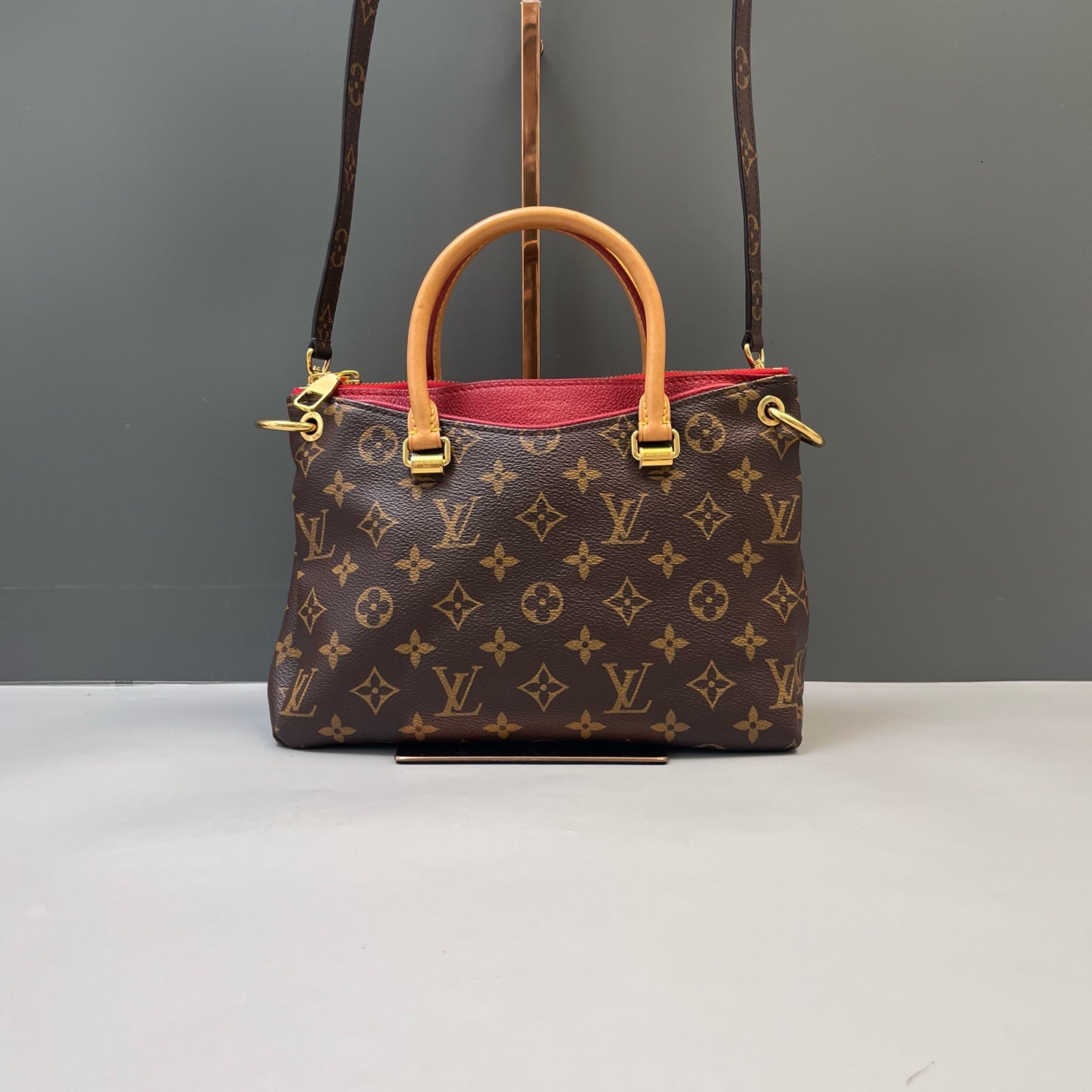 Louis Vuitton - Pallas - Leather - Brown - (mini)