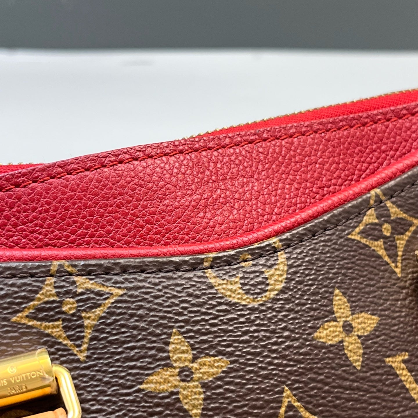 Louis Vuitton - Pallas - Leather - Brown - (mini)