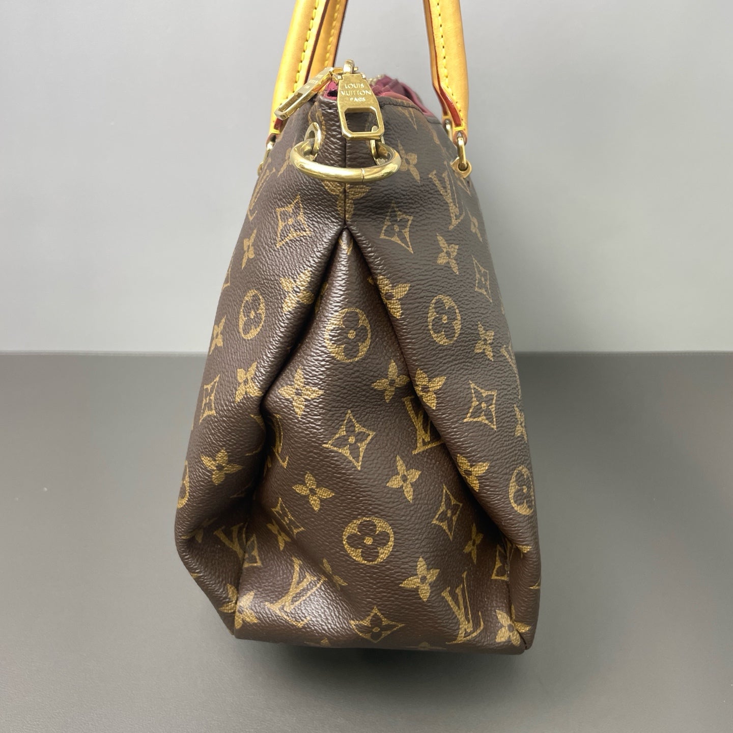 Louis Vuitton - Pallas - Leather - Multicolour - (medium)