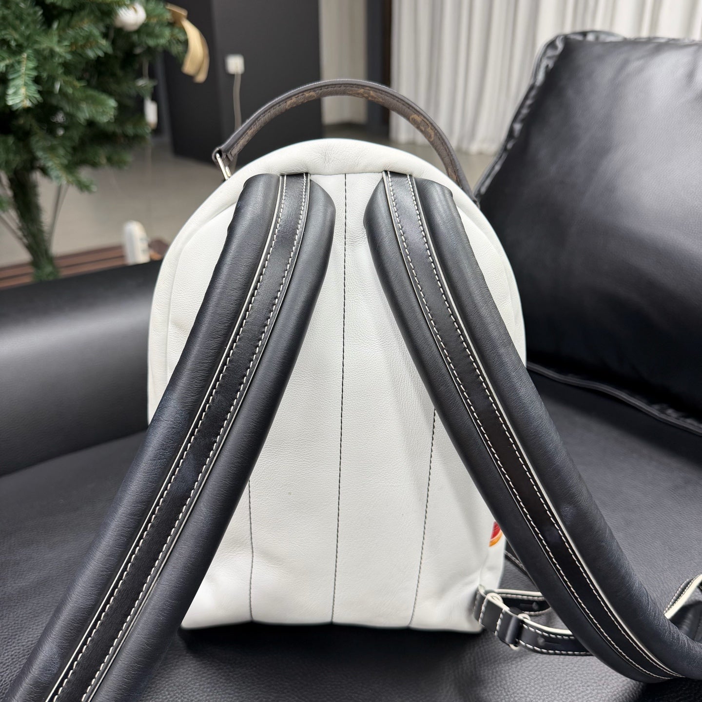 Louis Vuitton - Palm Springs - Leather - White - (small)