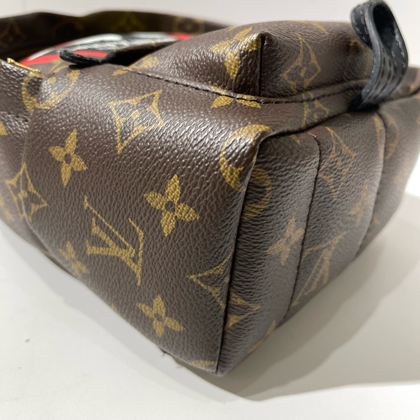 Louis Vuitton - Palm Springs Mini Backpack - Monogram coated canvas with leather trim - Brown with Multicolour Patches - (mini)