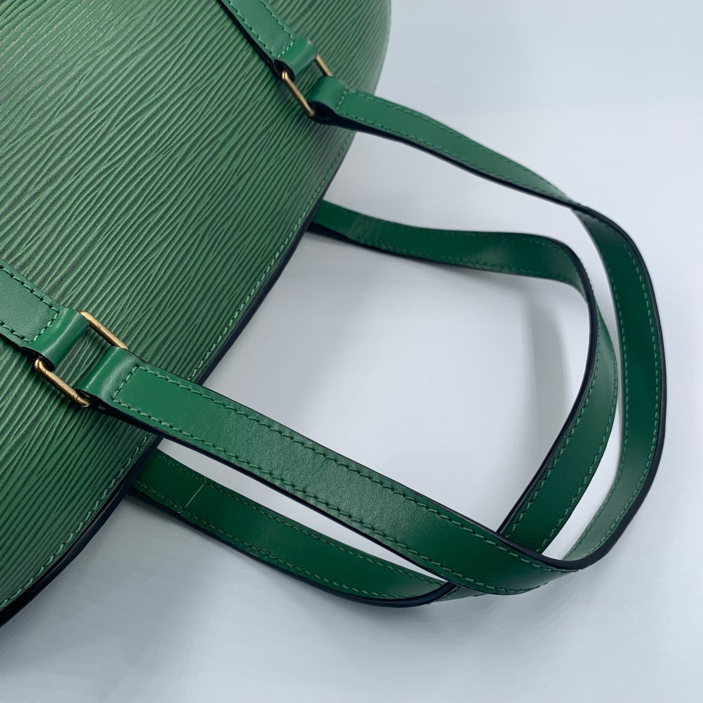 Louis Vuitton - Papillon - Epi leather - Green - (medium)