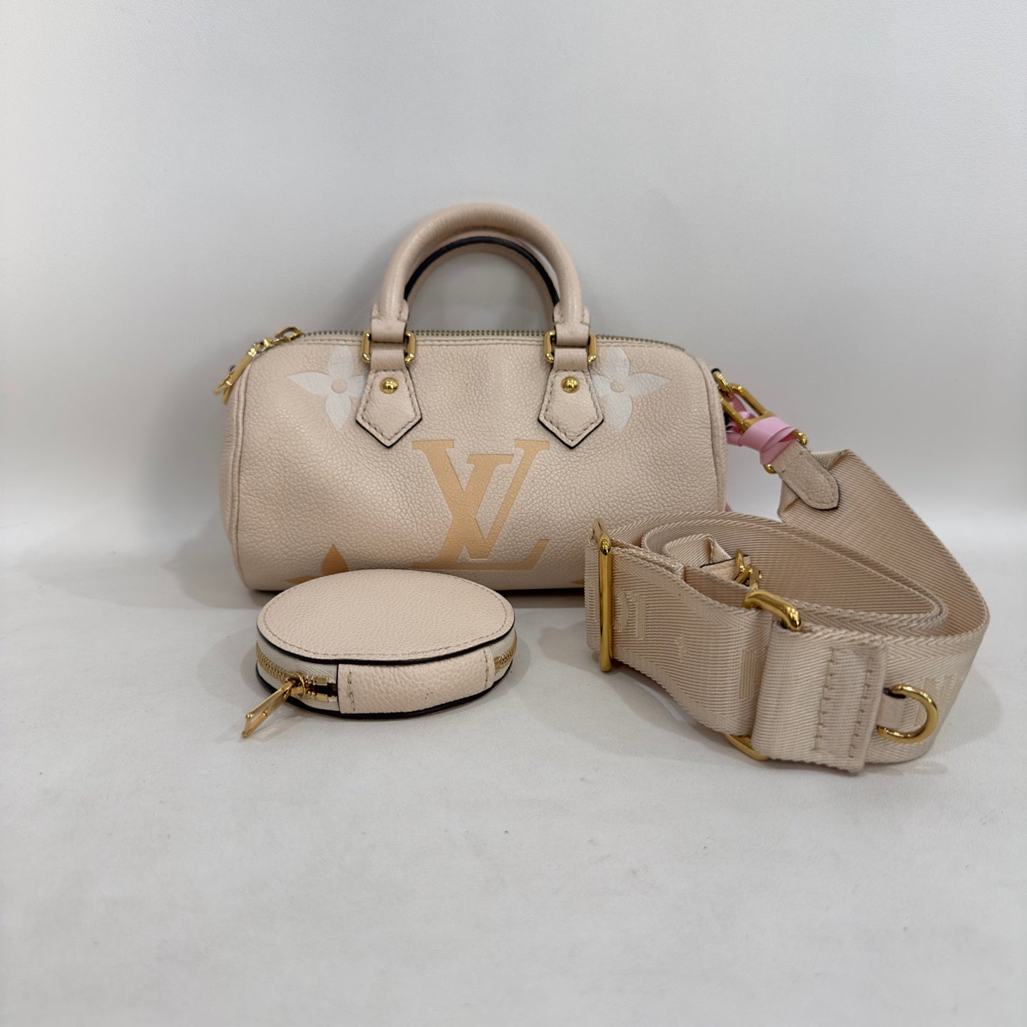 Louis Vuitton - Papillon - Leather - Beige - (small)