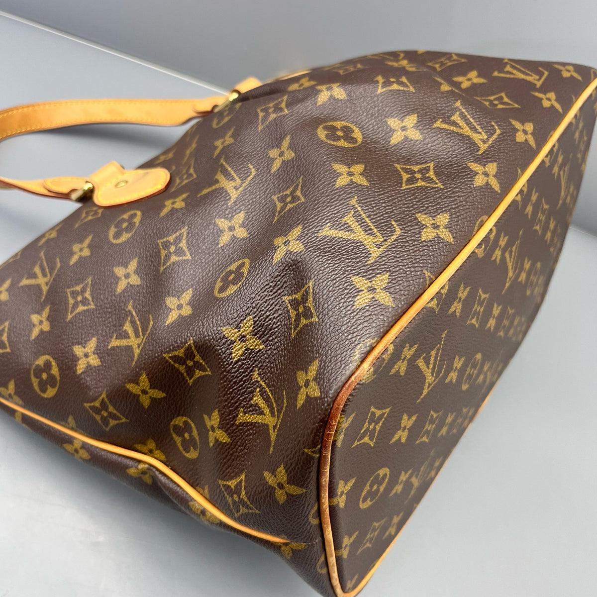 Louis Vuitton - Paramount - Cloth - Brown - (small)