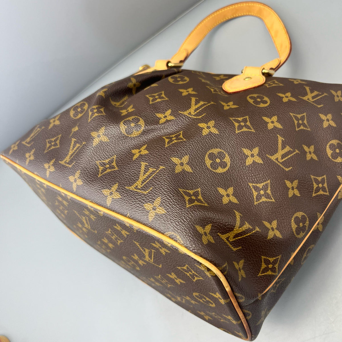 Louis Vuitton - Paramount - Cloth - Brown - (small)