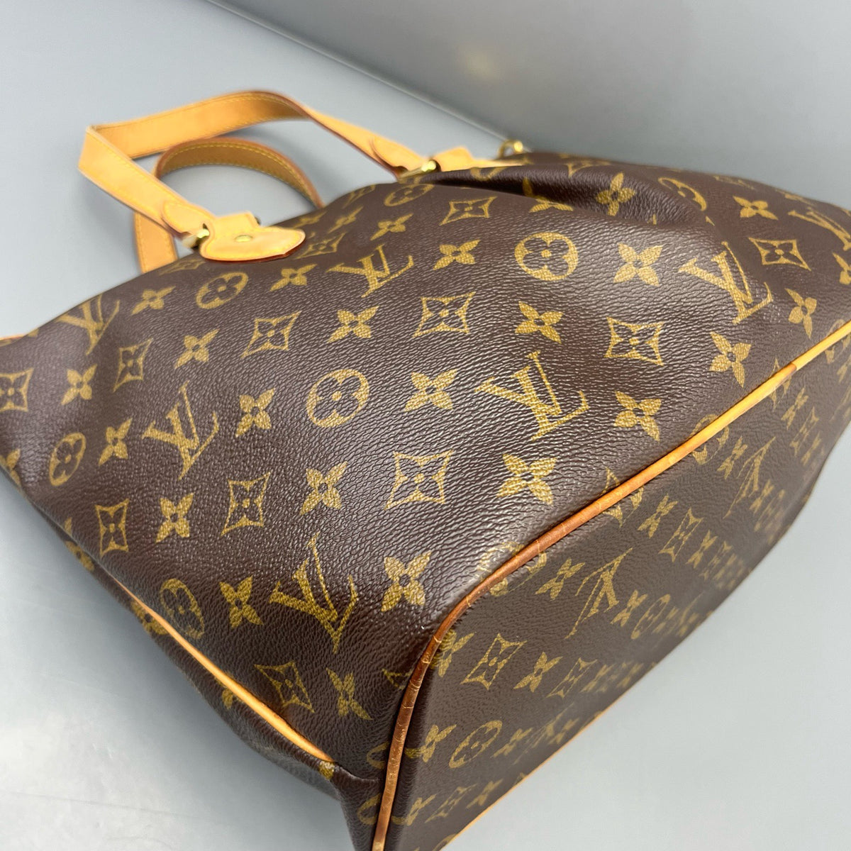Louis Vuitton - Paramount - Cloth - Brown - (small)