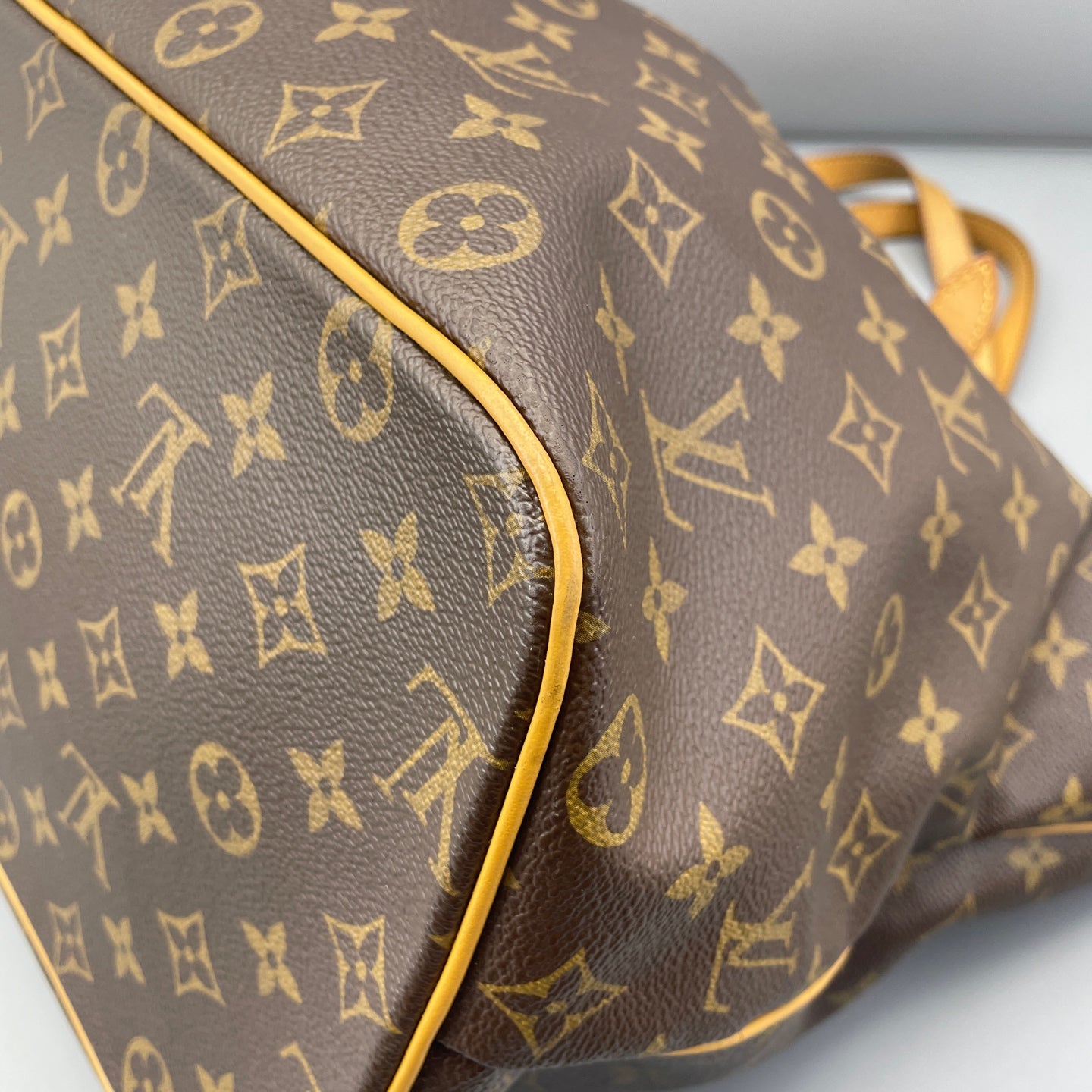 Louis Vuitton - Paramount - Leather - Brown - (Large)