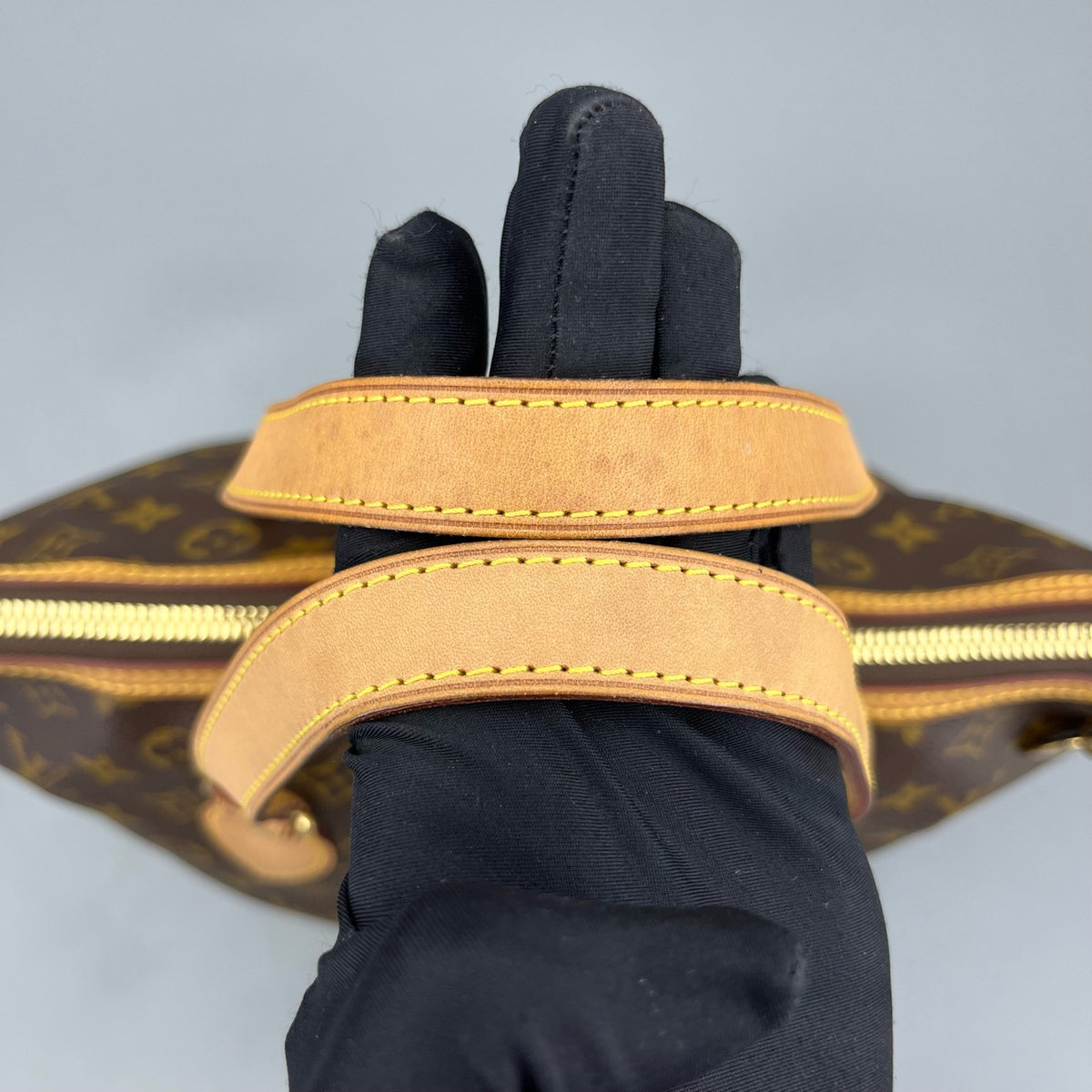 Louis Vuitton - Paramount - Synthetic - Brown - (Small)