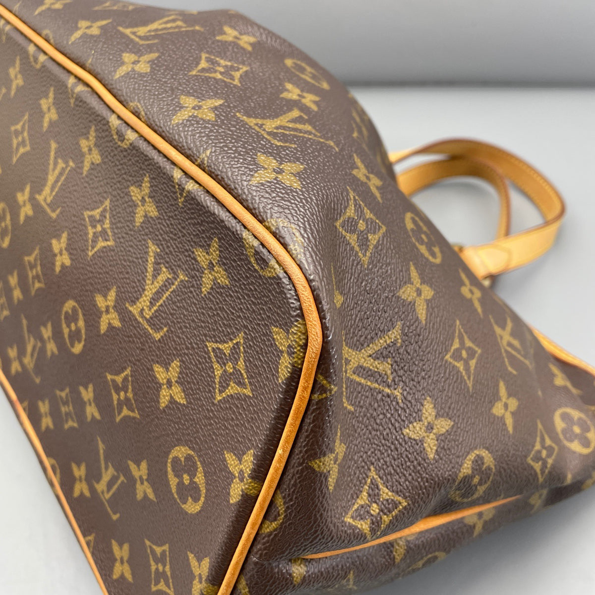 Louis Vuitton - Paramount - Synthetic - Brown - (small)