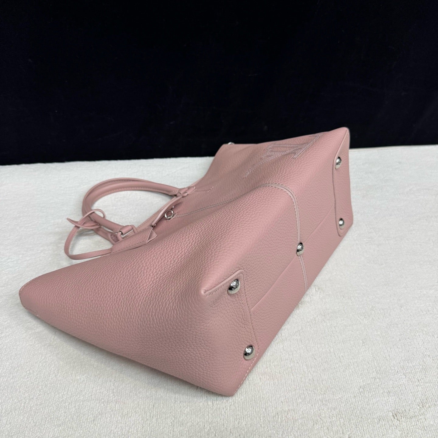 Louis Vuitton - Pernelle - Leather - Pink - (medium)