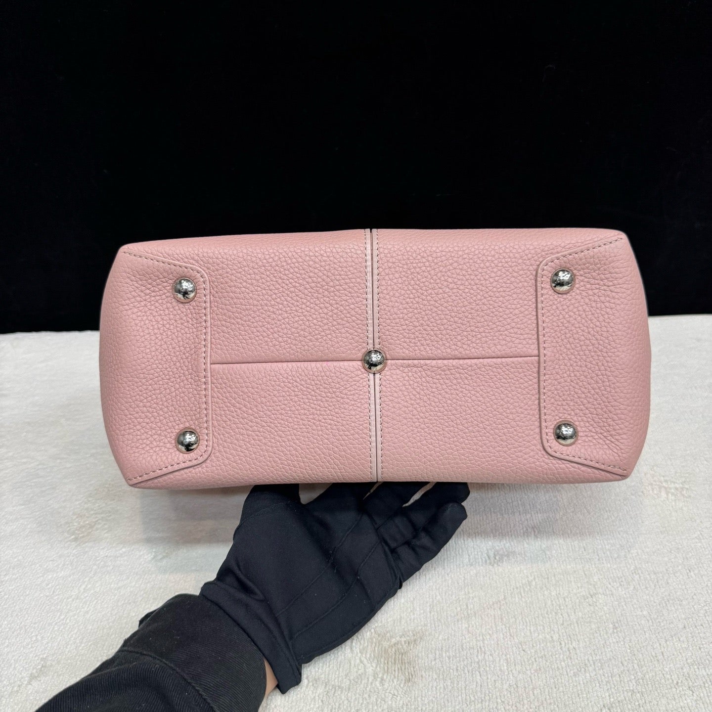Louis Vuitton - Pernelle - Leather - Pink - (medium)