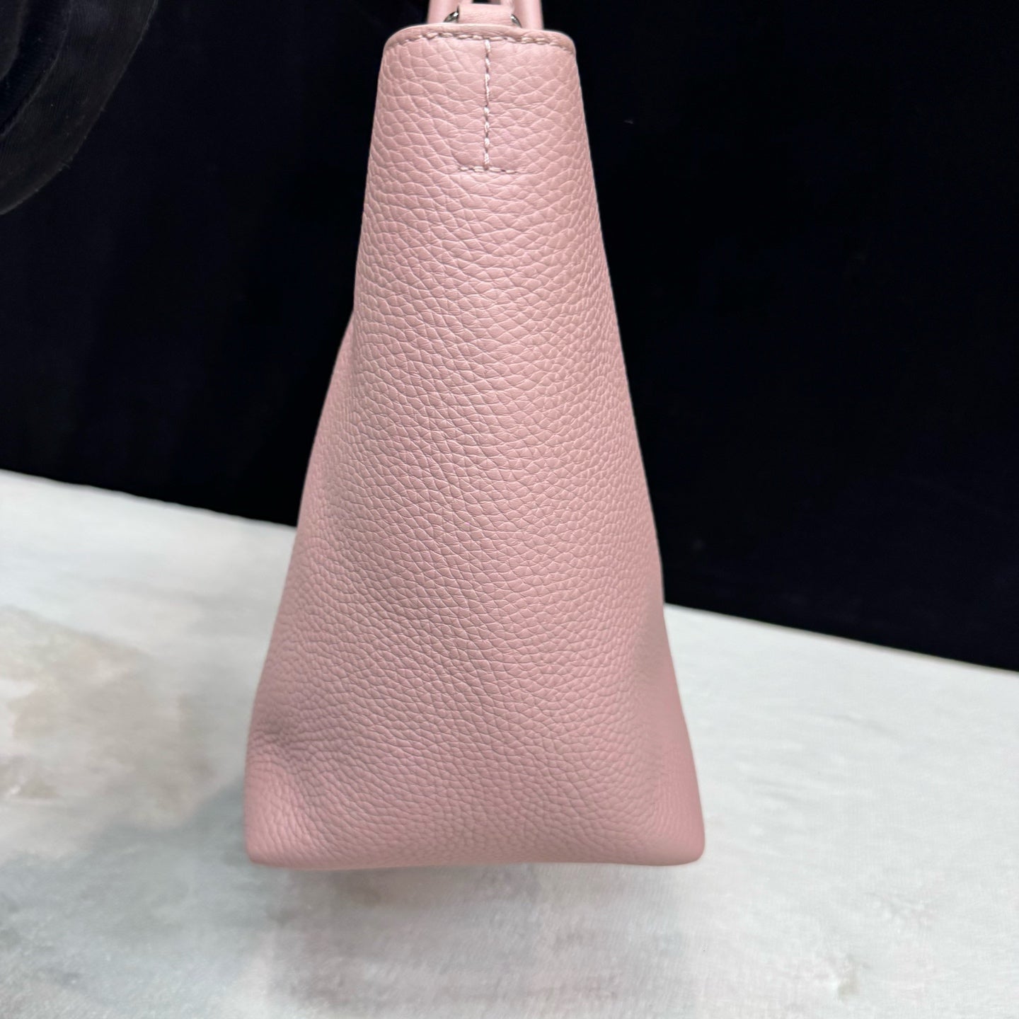 Louis Vuitton - Pernelle - Leather - Pink - (medium)