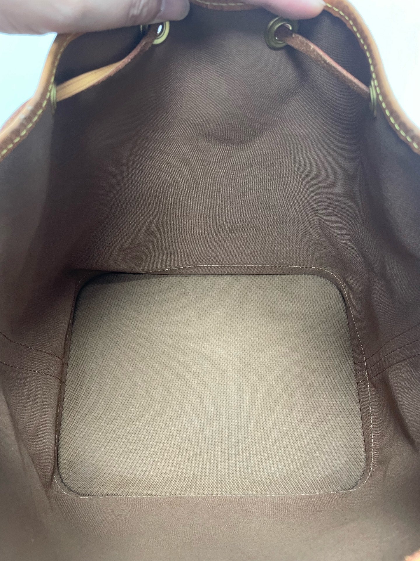 Louis Vuitton - Petit Noé - Leather - Brown - (small)