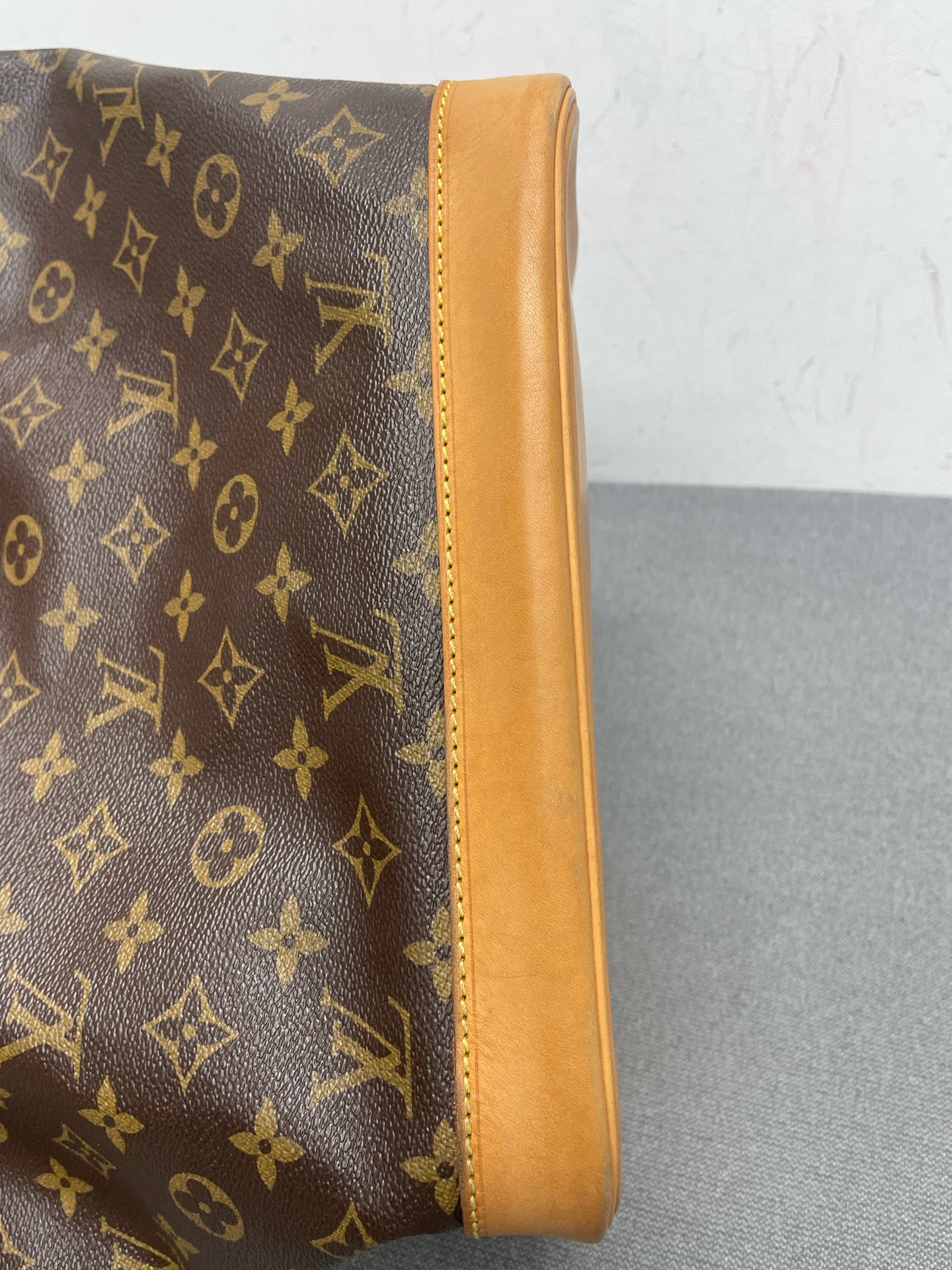 Louis Vuitton - Petit Noé - Leather - Brown - (small)