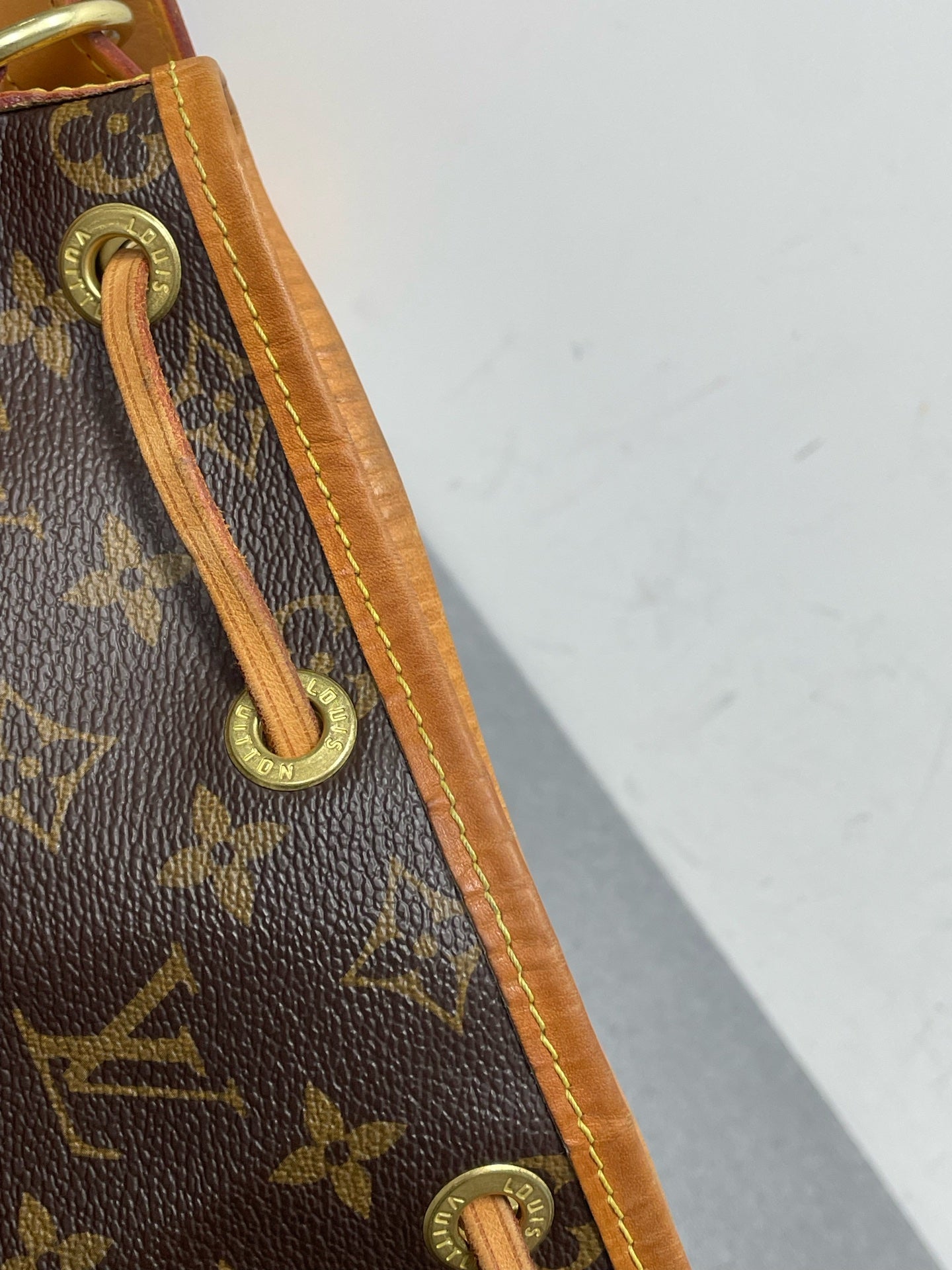Louis Vuitton - Petit Noé - Leather - Brown - (small)