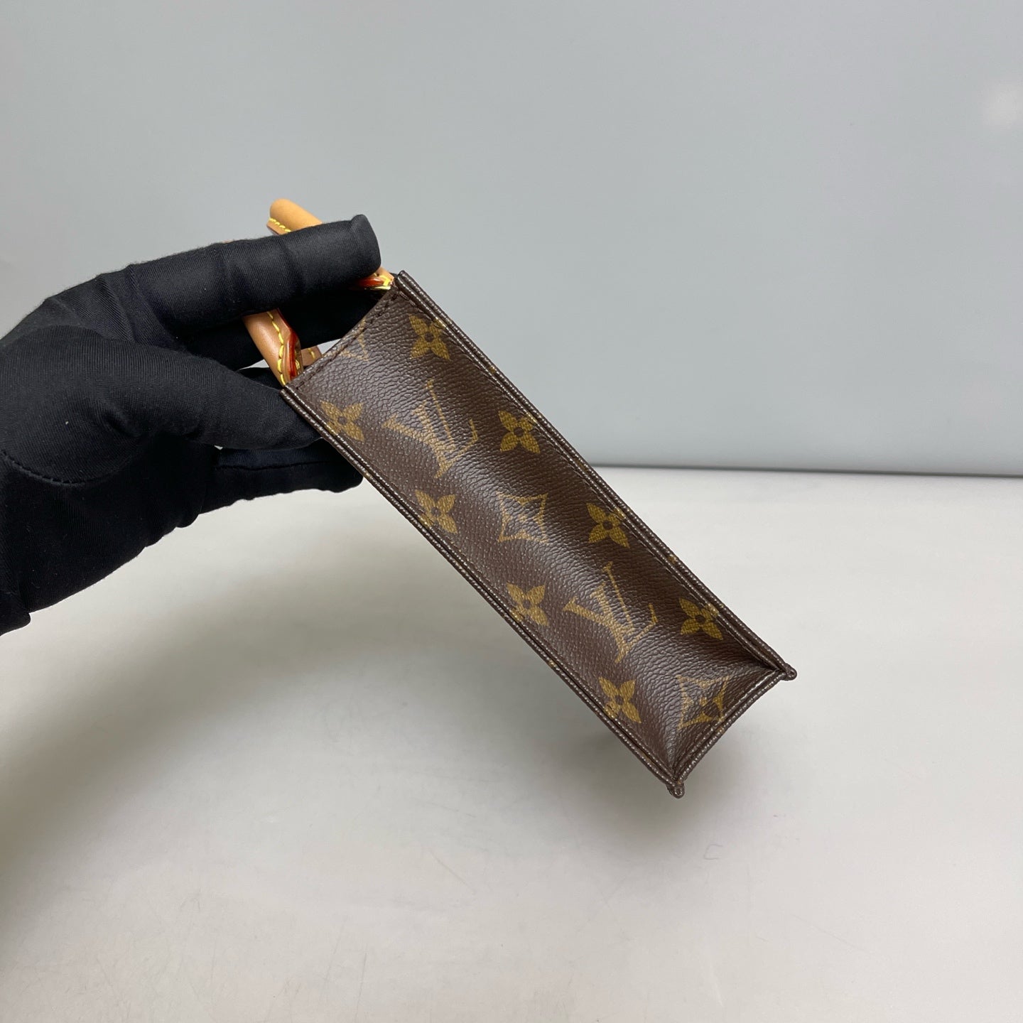 Louis Vuitton - Petit Sac Plat - Leather - Brown - (mini)