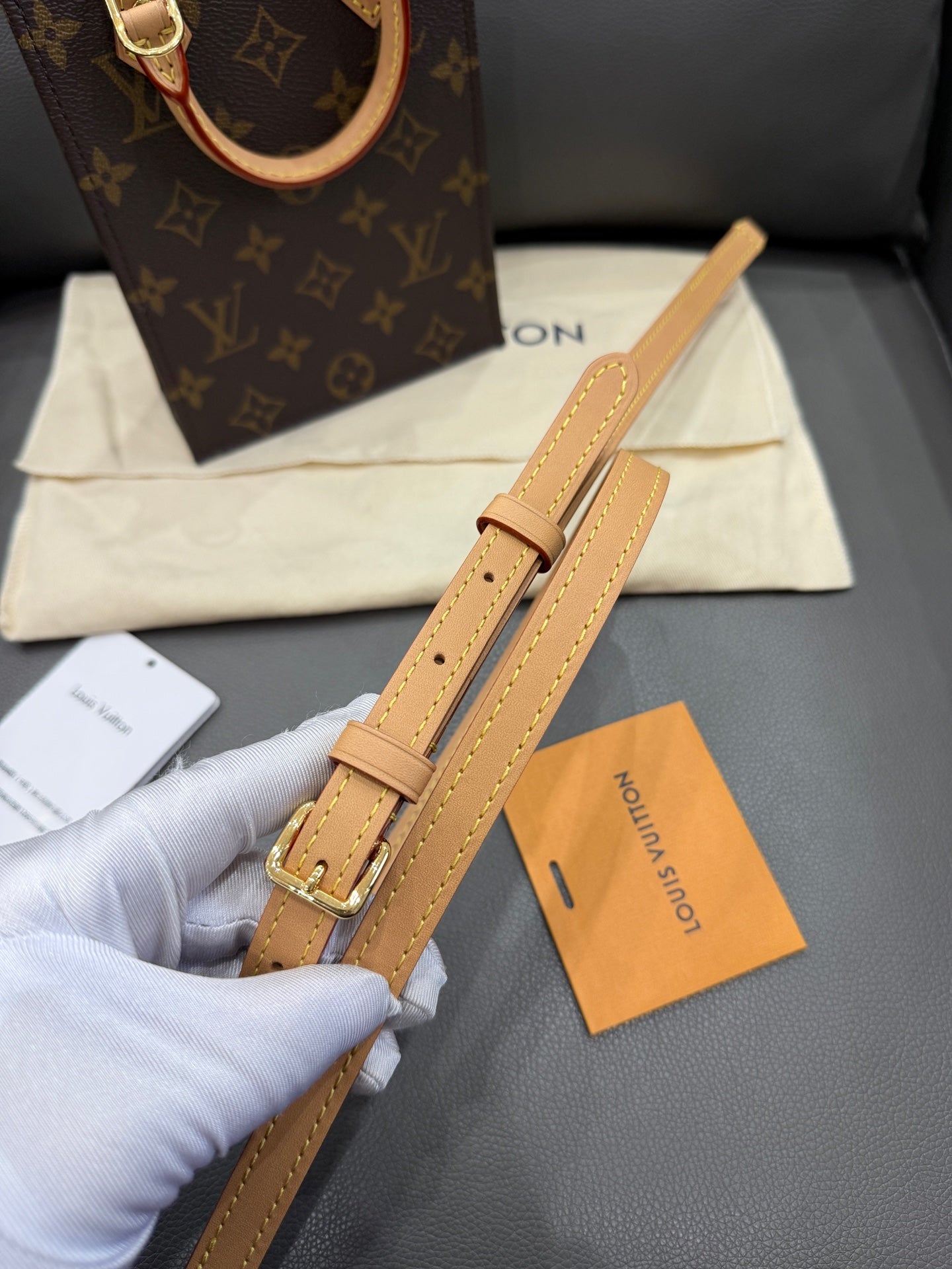 Louis Vuitton - Petit Sac Plat - Synthetic - Brown - (mini)