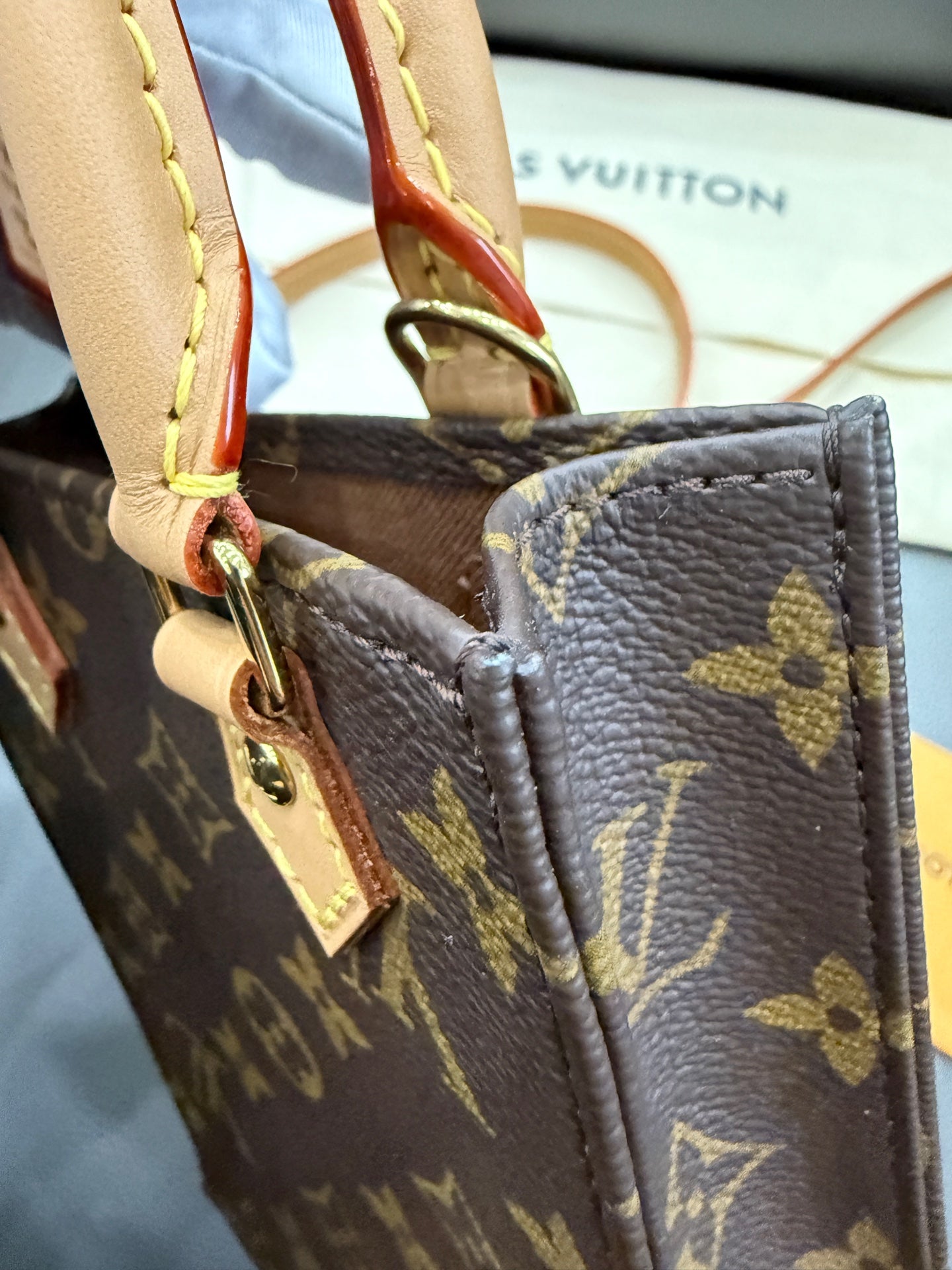 Louis Vuitton - Petit Sac Plat - Synthetic - Brown - (mini)
