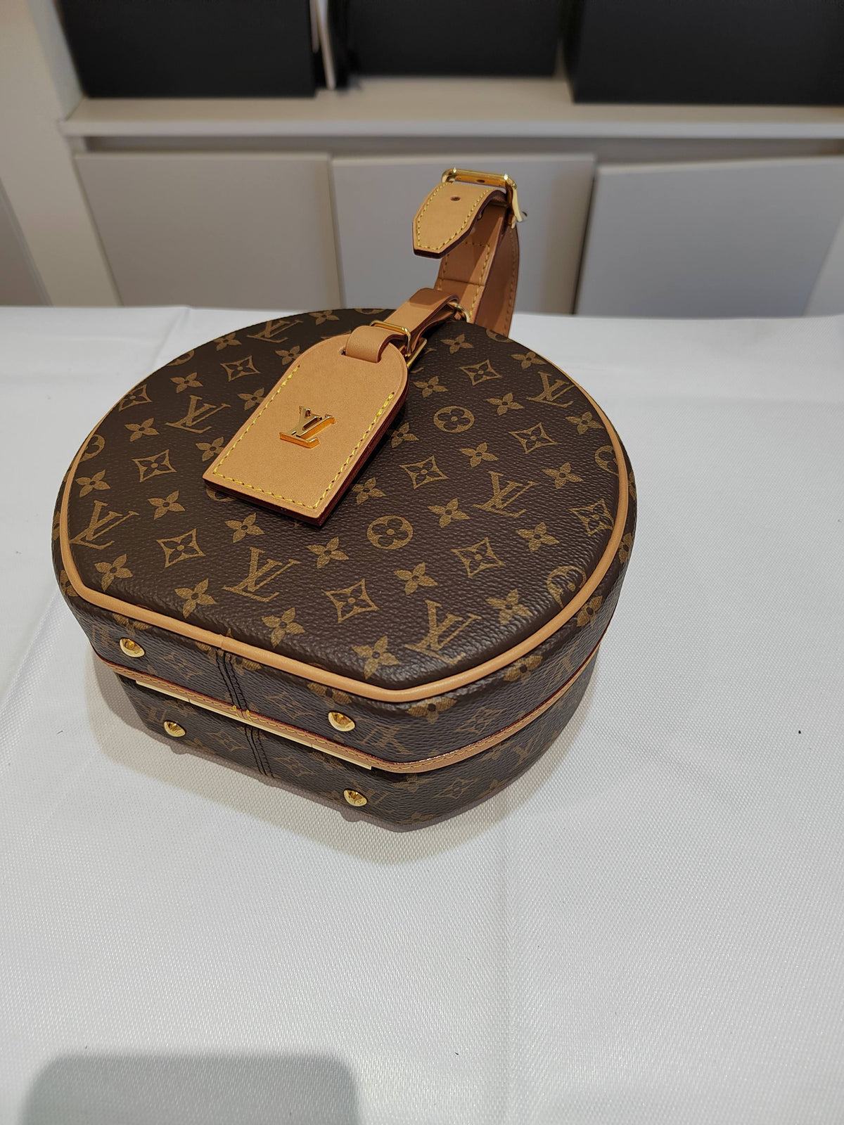 Louis Vuitton - Petite Boite Chapeau - Leather - Brown - (Other)