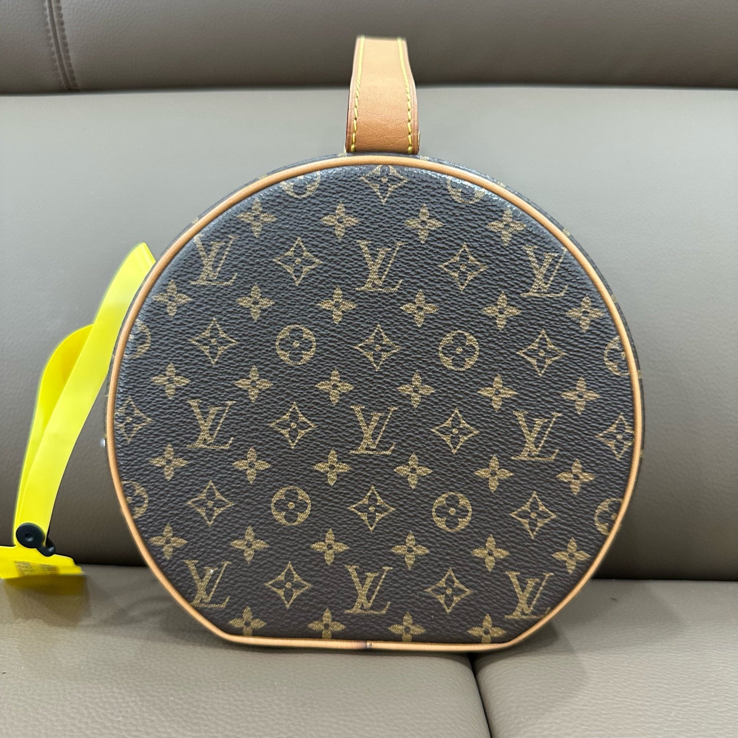 Louis Vuitton - Petite Boite Chapeau - Leather - Brown - (small)