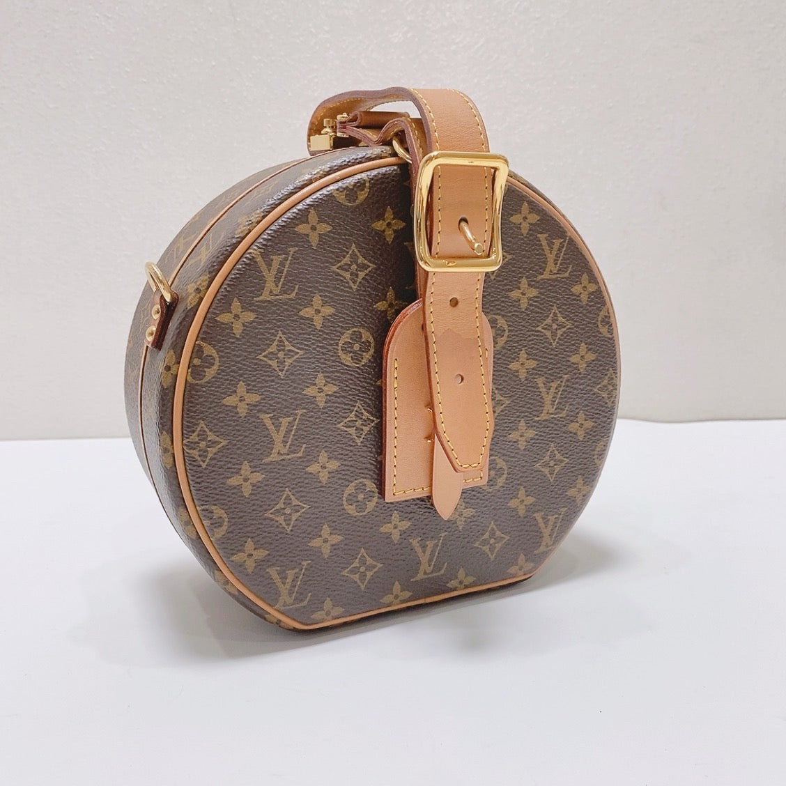 Louis Vuitton - Petite Boite Chapeau - Leather - Brown - (small)