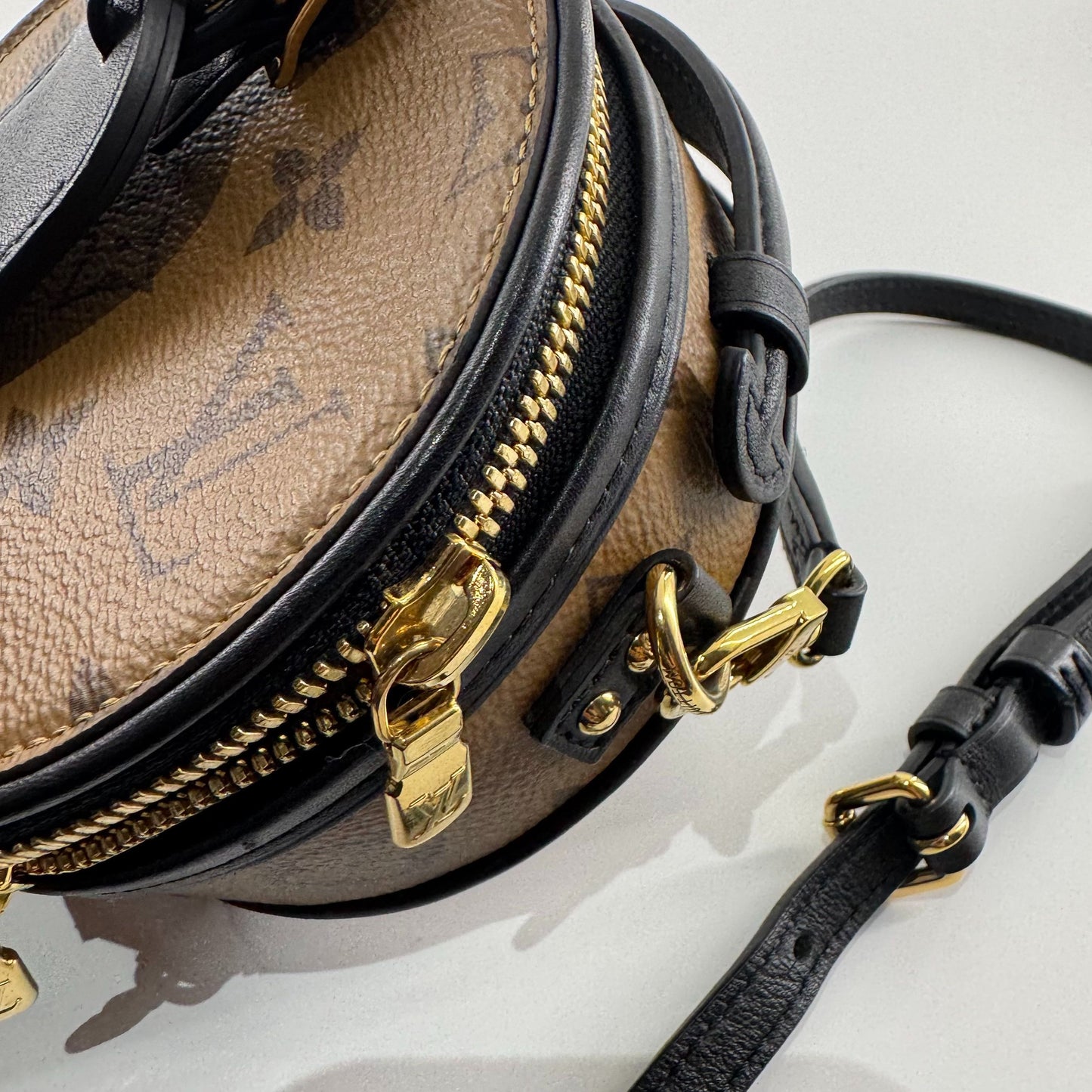 Louis Vuitton - Petite Boîte Chapeau - Synthetic - Brown - (mini)