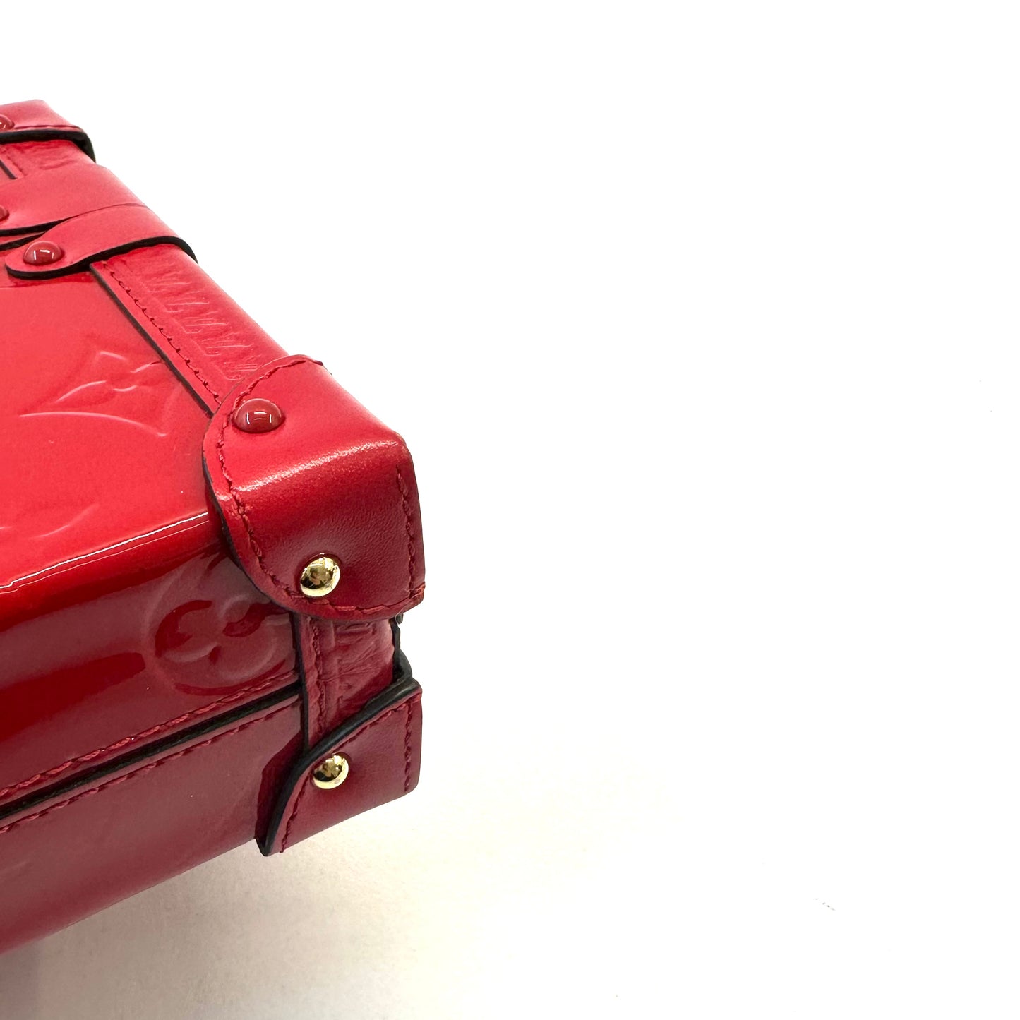 Louis Vuitton - Petite Malle - Patent leather - Red