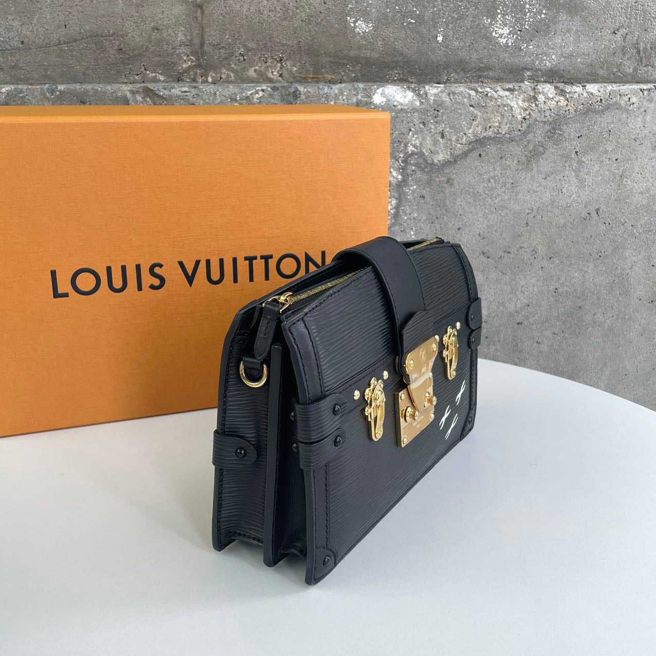 Louis Vuitton - Petite Malle - Leather - Black - (mini)