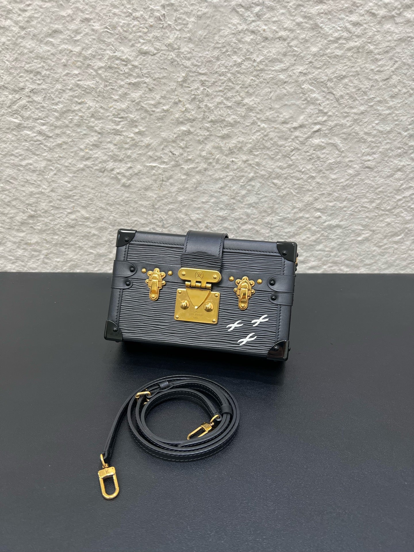 Louis Vuitton - Petite Malle - Leather - Black - (mini)